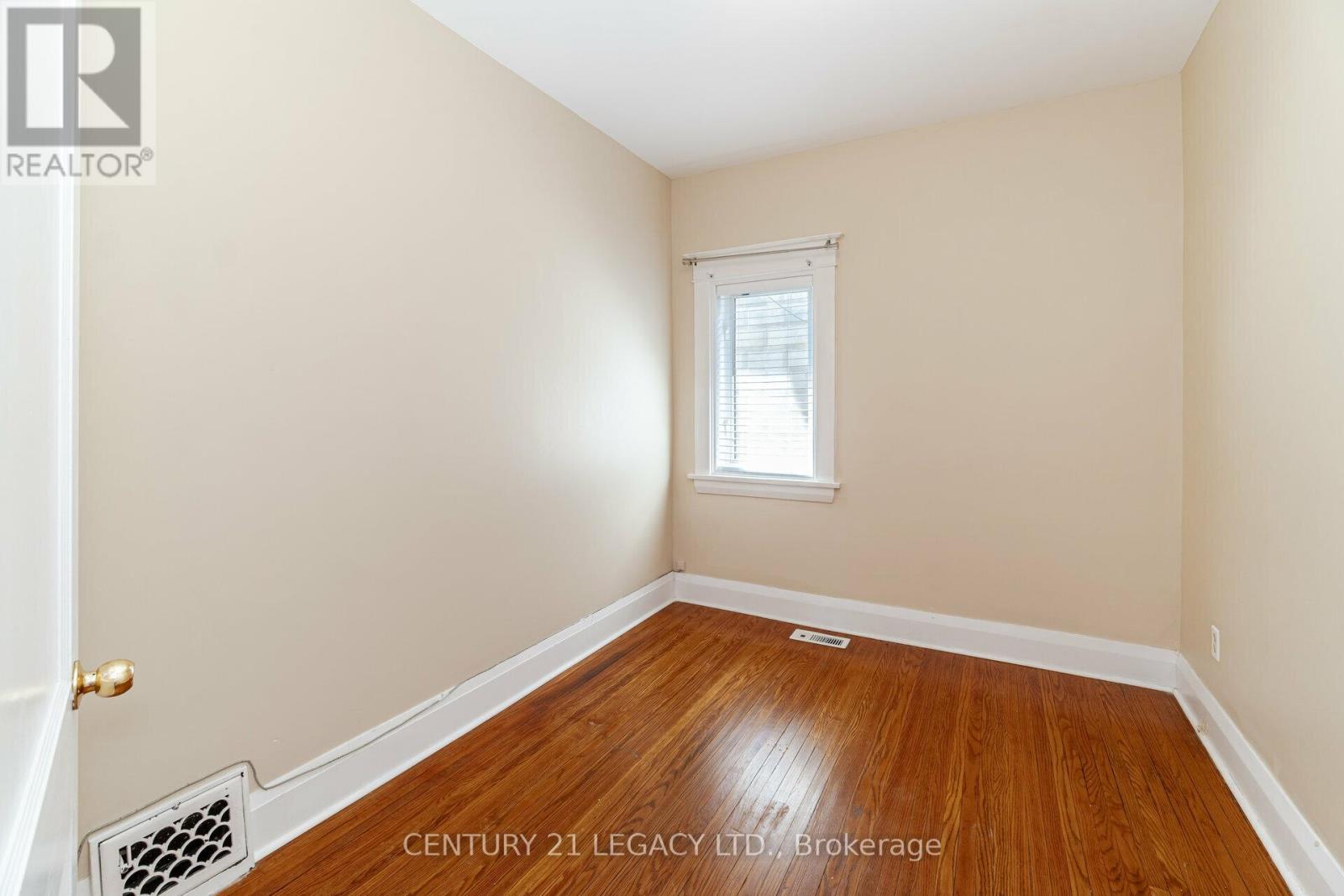 227 Queen Street W, Brampton (Downtown Brampton), Ontario  L6Y 1M6 - Photo 18 - W12722908