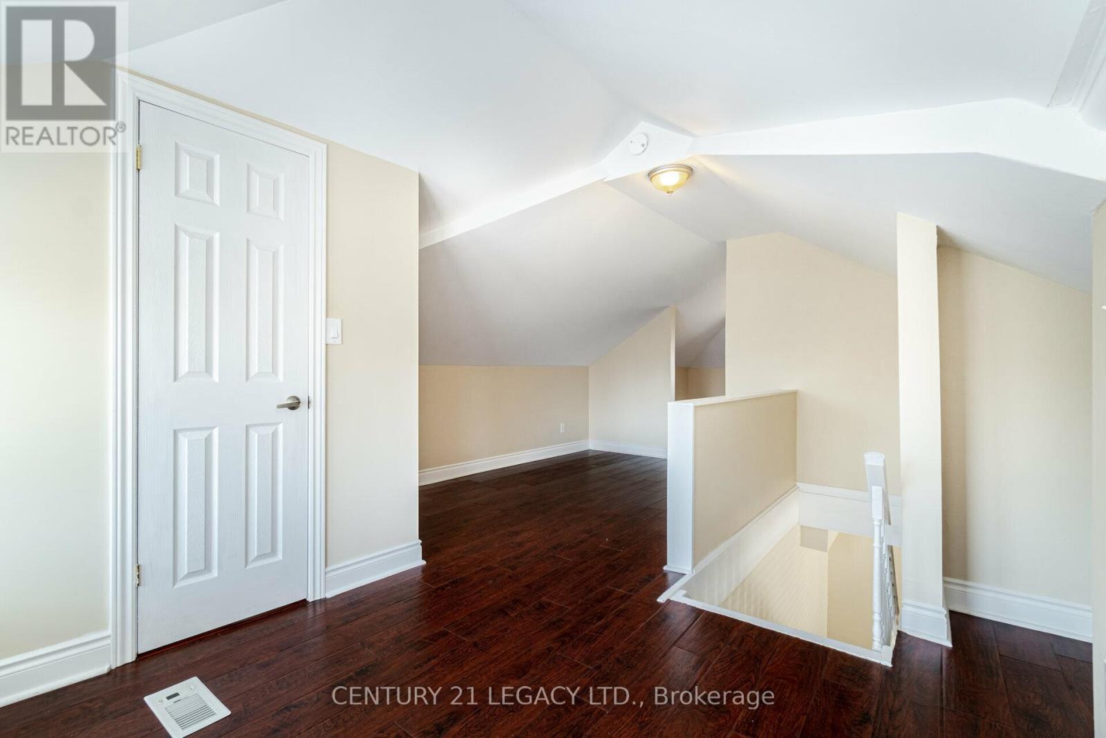 227 Queen Street W, Brampton (Downtown Brampton), Ontario  L6Y 1M6 - Photo 24 - W12722908