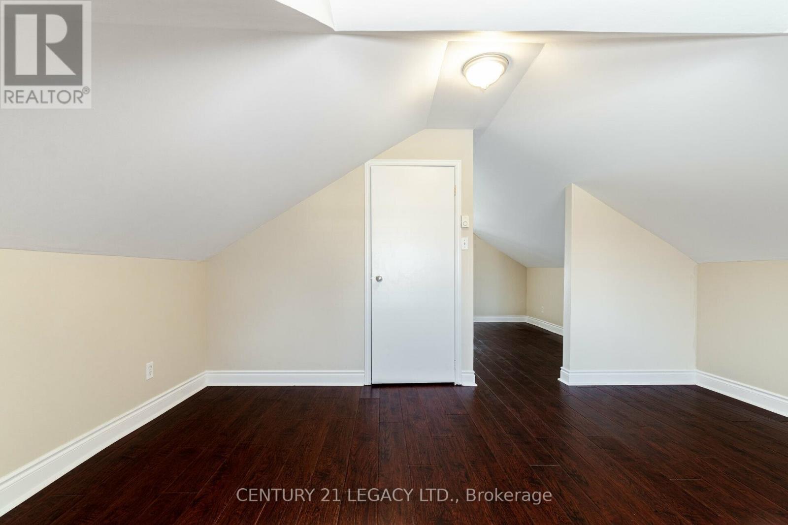 227 Queen Street W, Brampton (Downtown Brampton), Ontario  L6Y 1M6 - Photo 27 - W12722908