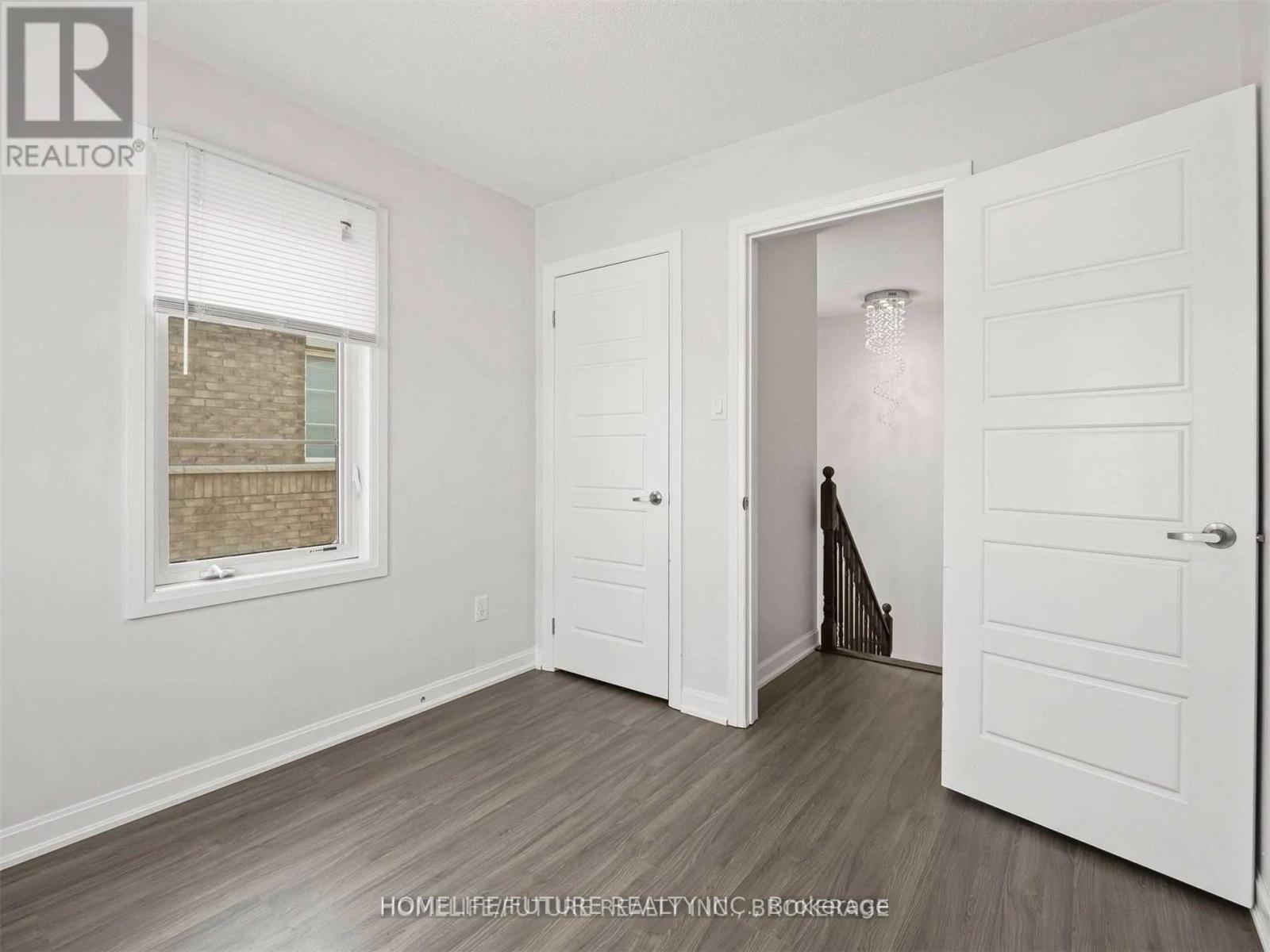 127 - 165 Hampshire Way, Milton, Ontario  L9T 8M7 - Photo 13 - W12722916