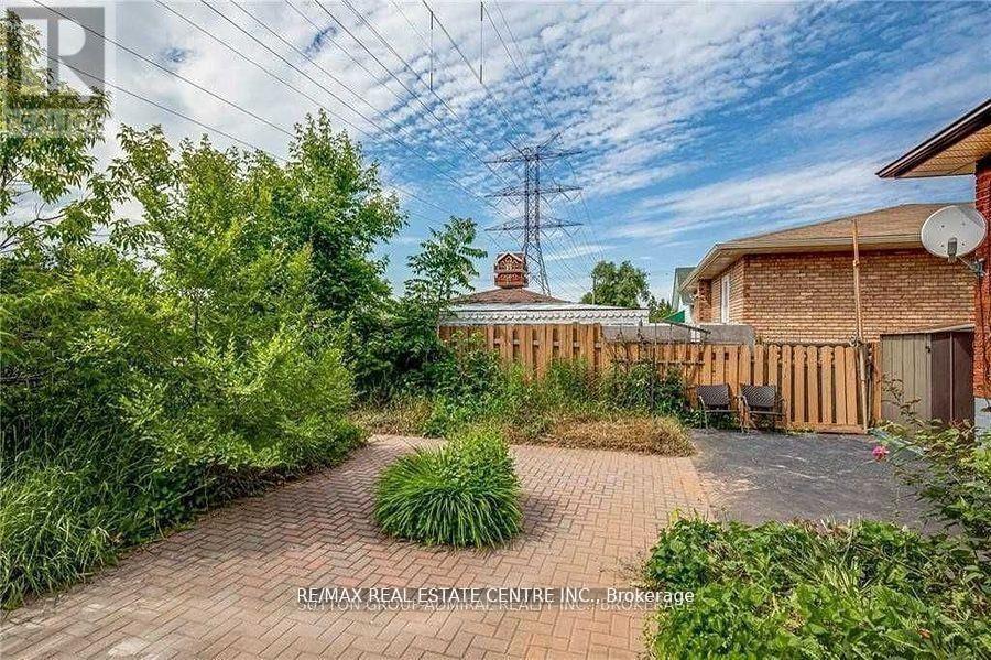 2 - 49 Selkirk Avenue, Hamilton, Ontario  L8H 5L6 - Photo 14 - X12722880