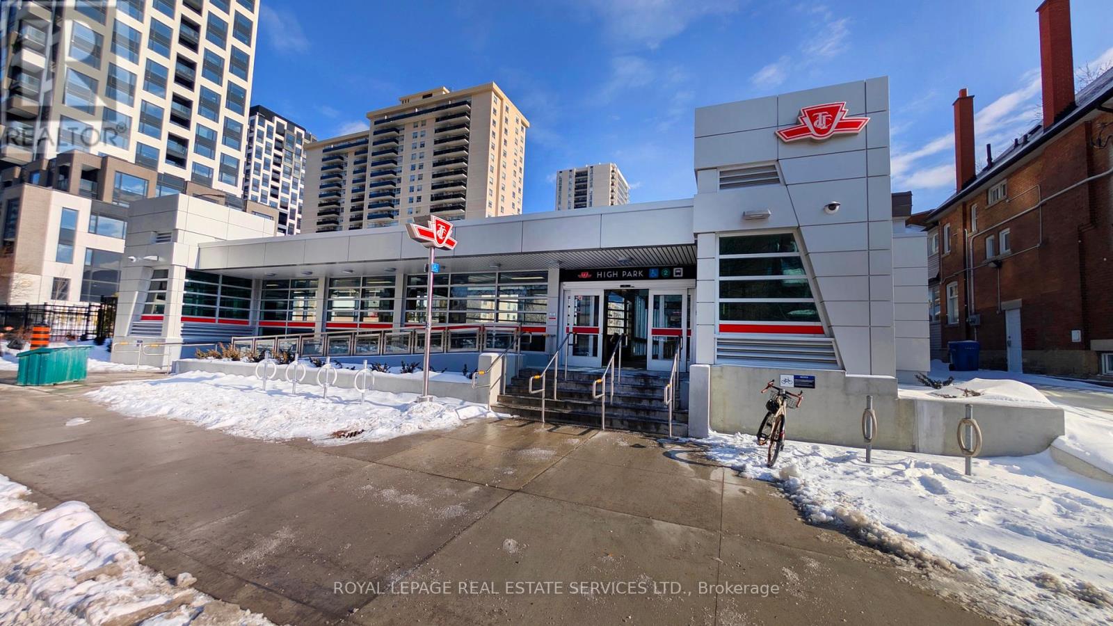 1511 - 100 Quebec Avenue, Toronto, Ontario  M6P 4B8 - Photo 38 - W12721886