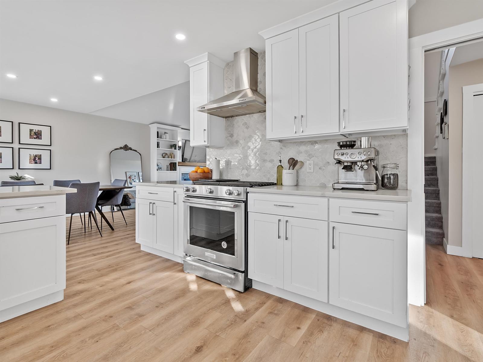 6323 171A STREET, Surrey, British Columbia