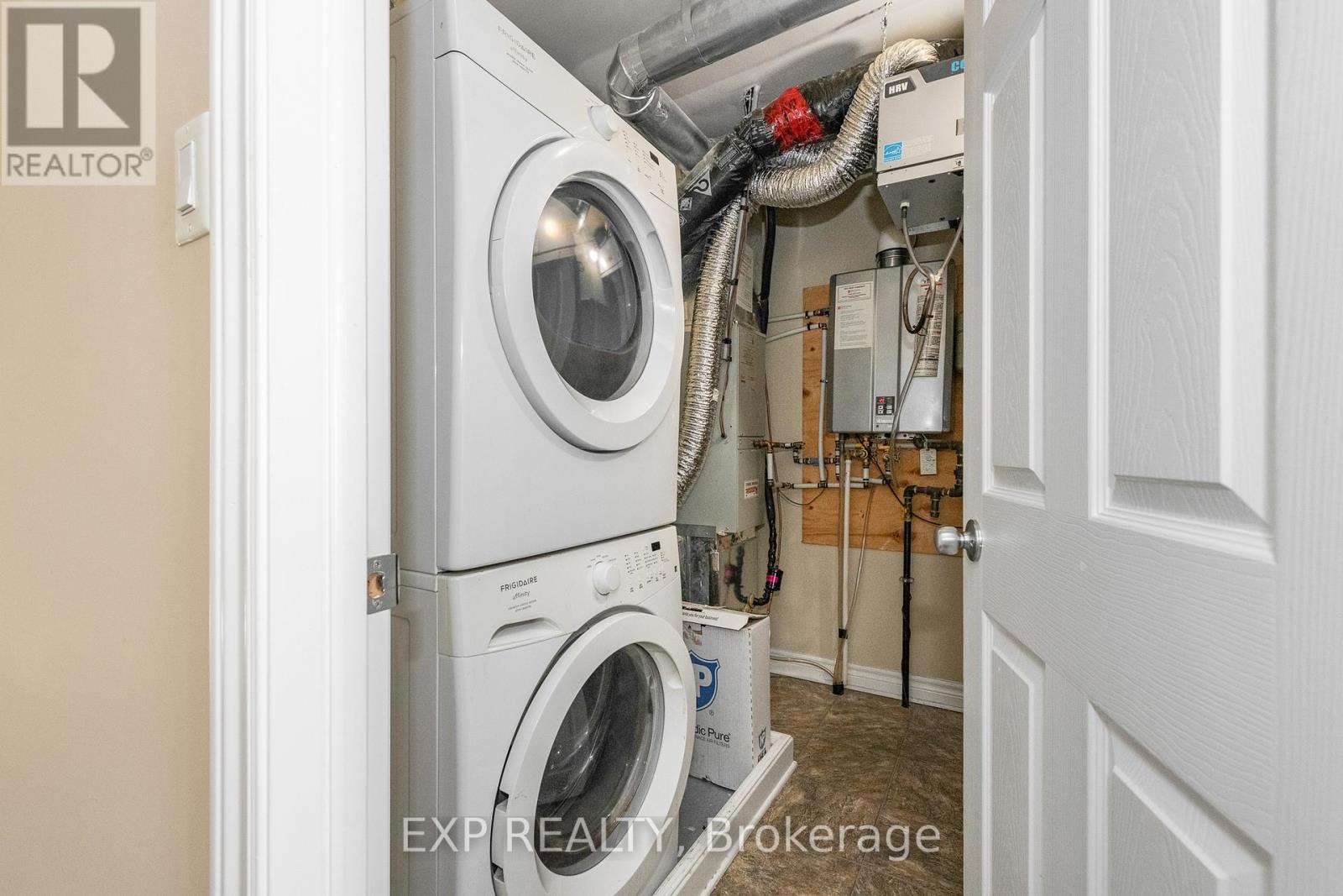 B - 734 Chapman Mills Drive, Ottawa, Ontario  K2J 3V2 - Photo 37 - X12722942