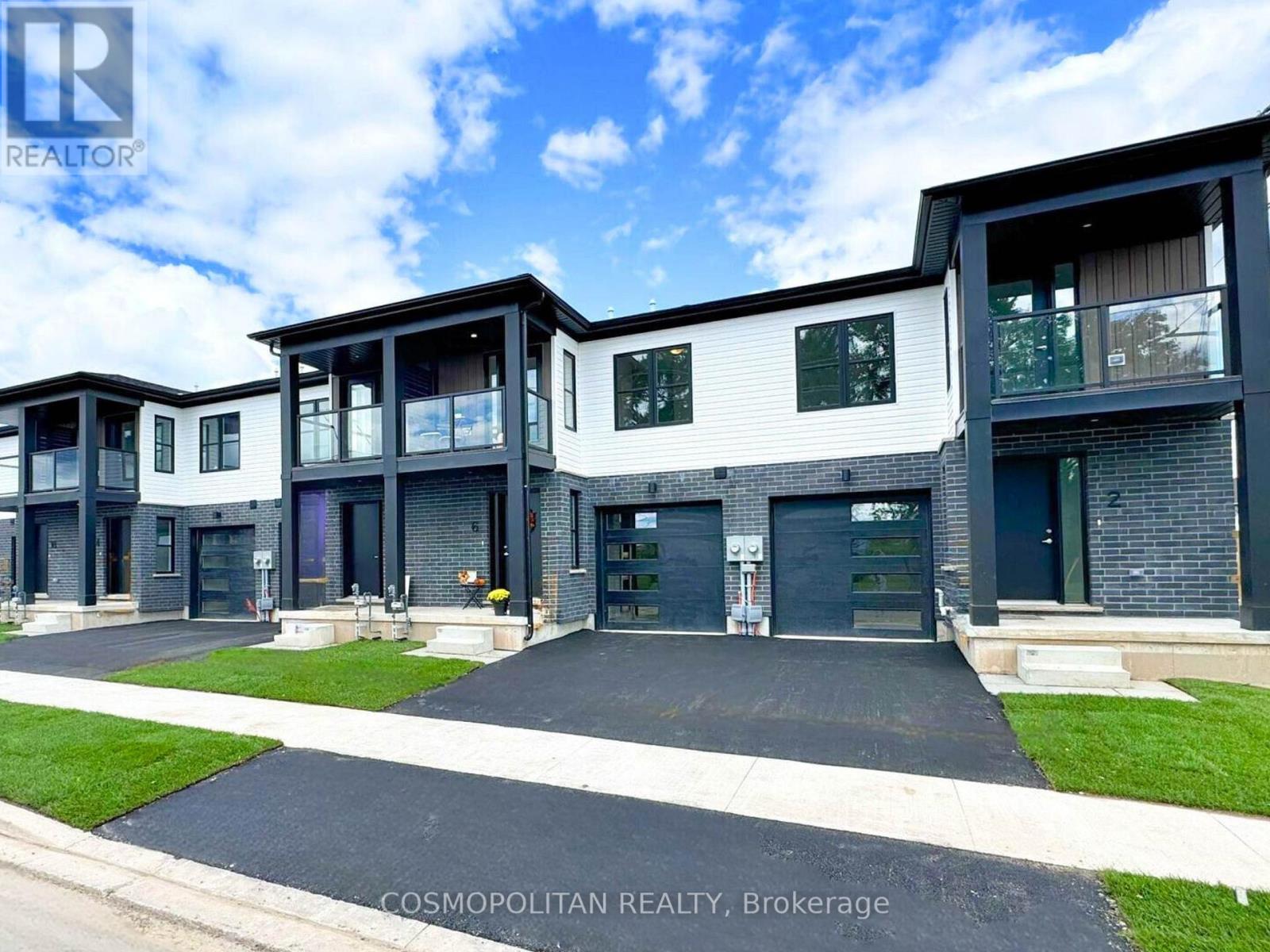 22 Marina Place, Welland, Ontario  L3B 0N7 - Photo 5 - X12722954