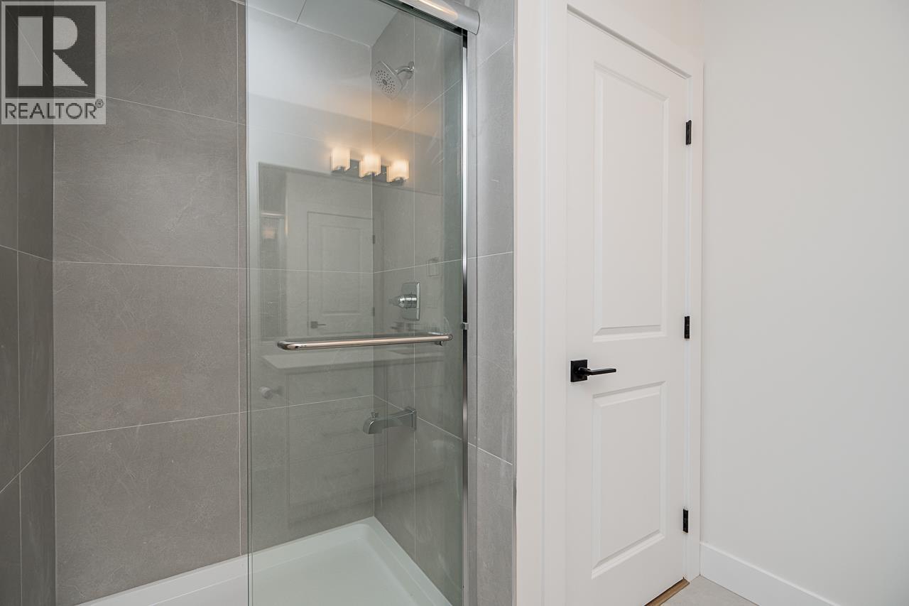 4917 Venables Street, Burnaby, British Columbia  V5B 1X8 - Photo 31 - R3082487