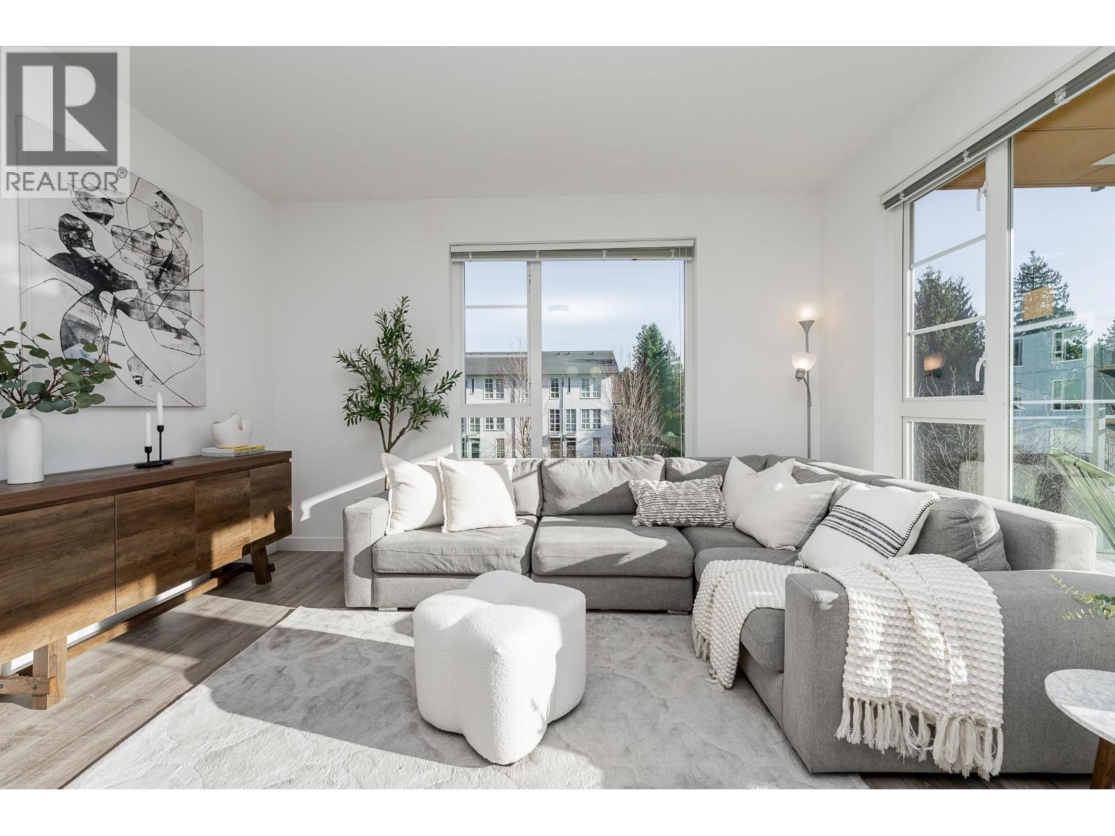 304 516 Foster Avenue, Coquitlam, British Columbia  V3J 0H8 - Photo 10 - R3082489