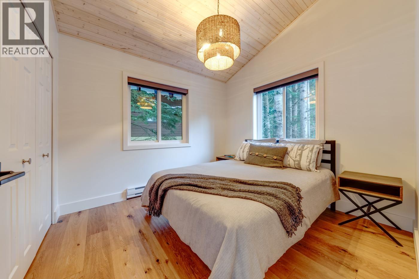 3273 Arbutus Drive, Whistler, British Columbia  V8E 0B8 - Photo 10 - R3082492