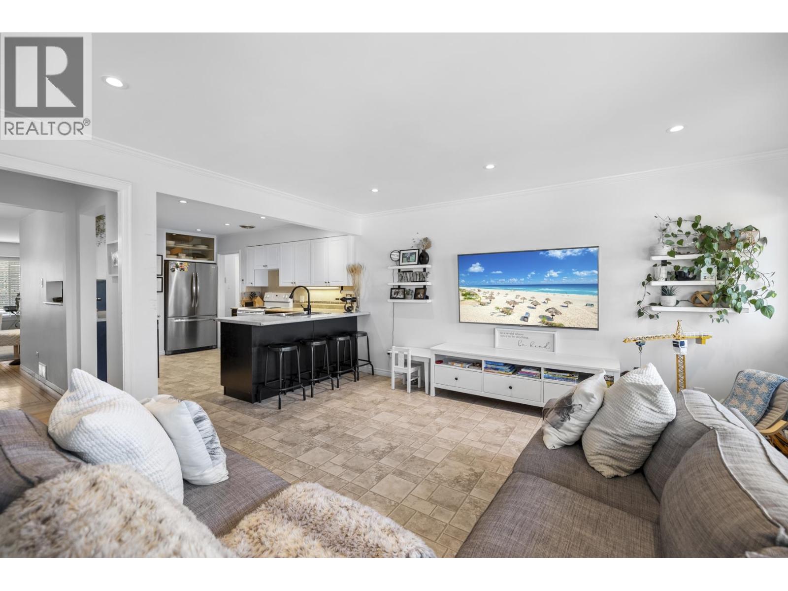 6529 Dawson Street, Vancouver, British Columbia V5S 2W2 - Photo 15 - R3082497