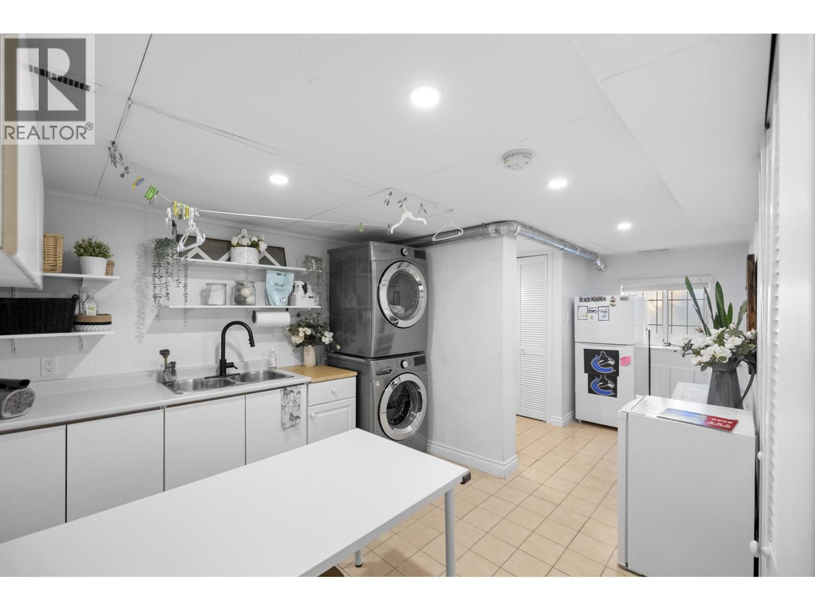 6529 Dawson Street, Vancouver, British Columbia V5S 2W2 - Photo 28 - R3082497