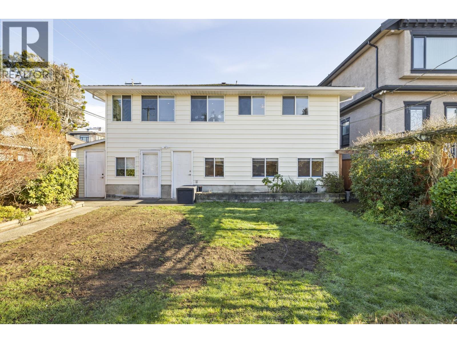 6529 Dawson Street, Vancouver, British Columbia V5S 2W2 - Photo 35 - R3082497