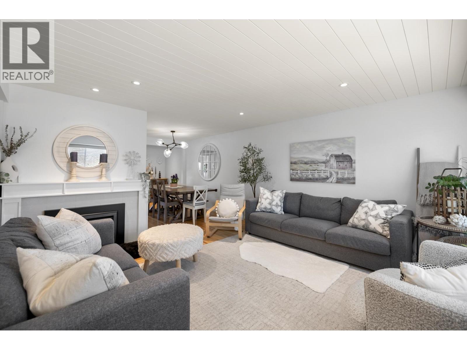 6529 Dawson Street, Vancouver, British Columbia V5S 2W2 - Photo 5 - R3082497