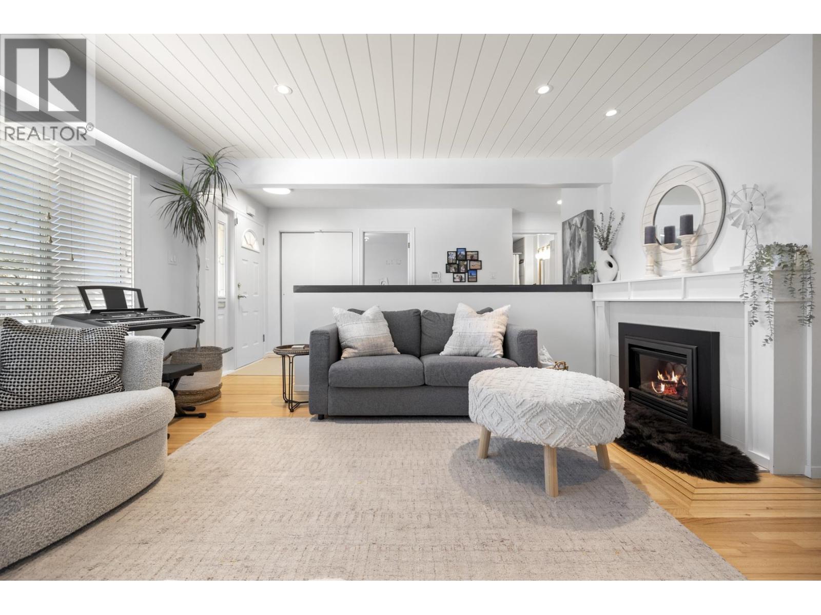 6529 Dawson Street, Vancouver, British Columbia V5S 2W2 - Photo 7 - R3082497