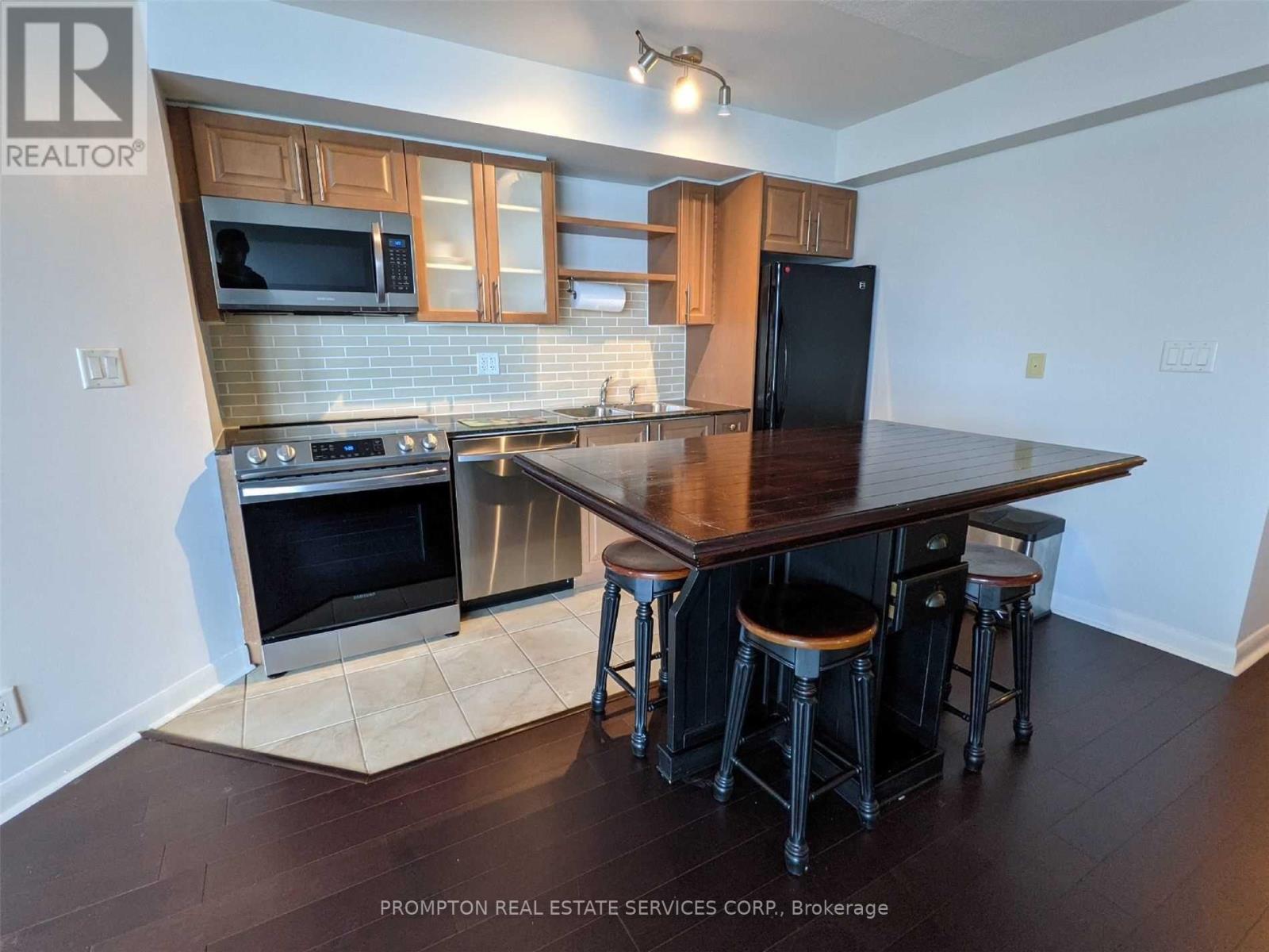 1505 - 600 Fleet Street, Toronto, Ontario  M5V 1B7 - Photo 2 - C12722962