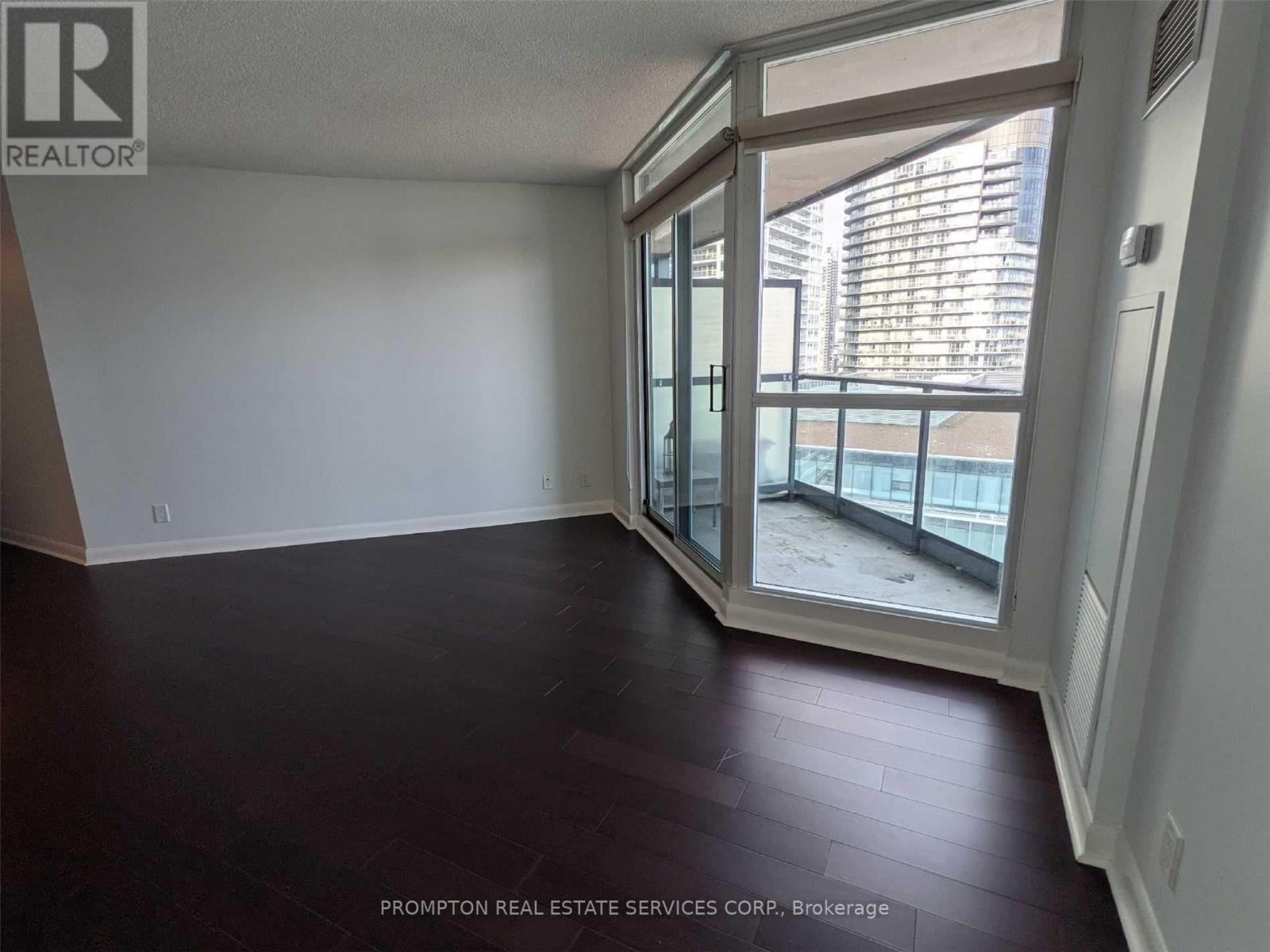 1505 - 600 Fleet Street, Toronto, Ontario  M5V 1B7 - Photo 6 - C12722962