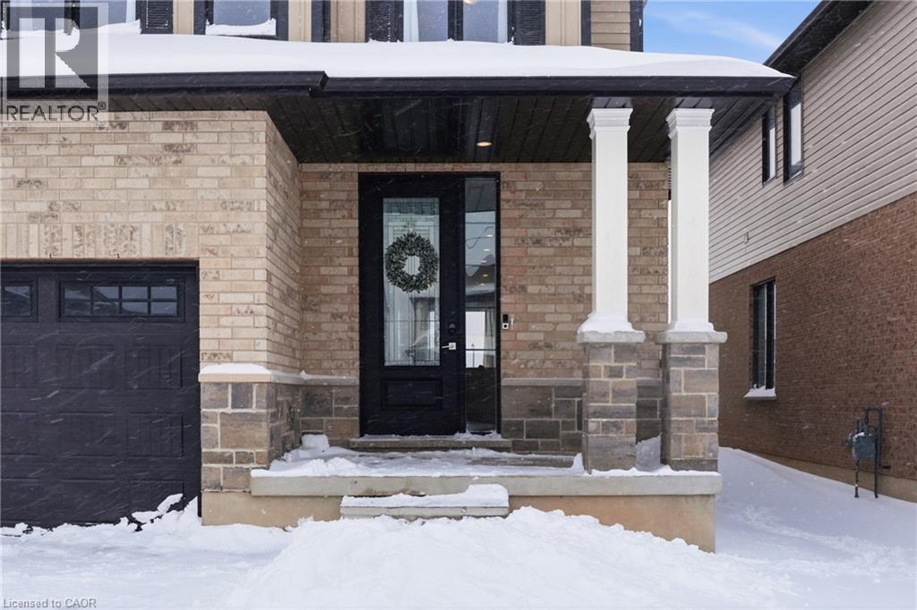 31 Miranda Path, Elmira, Ontario  N3B 2C6 - Photo 3 - 40799710