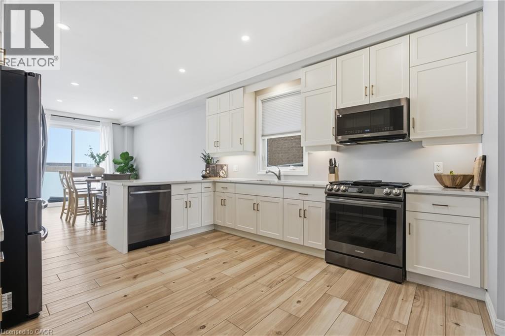 31 Miranda Path, Elmira, Ontario  N3B 2C6 - Photo 6 - 40799710