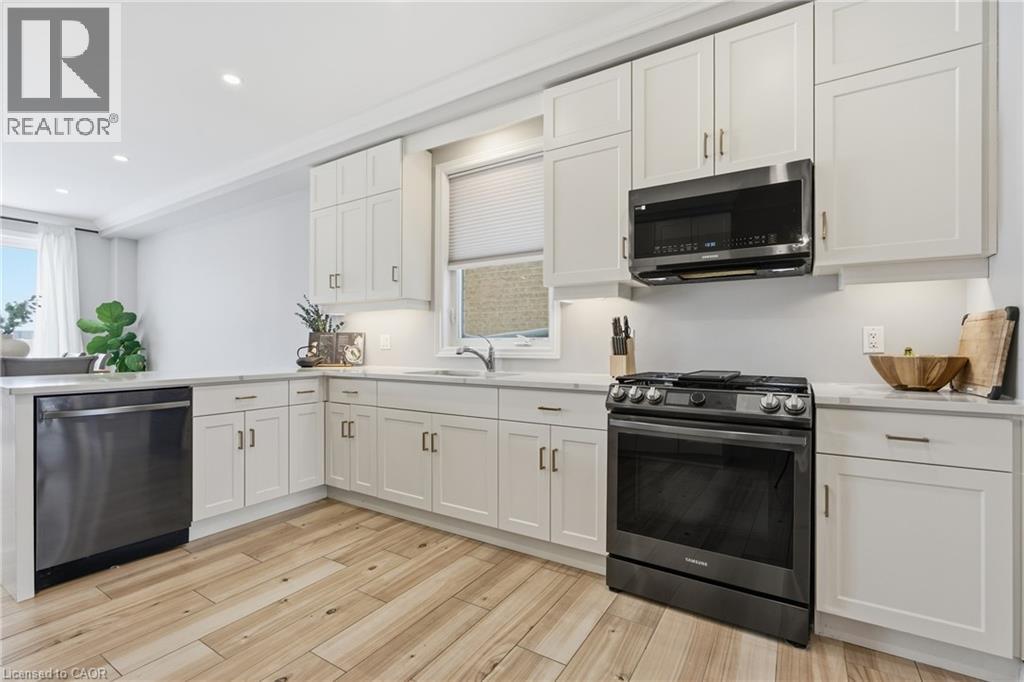 31 Miranda Path, Elmira, Ontario  N3B 2C6 - Photo 8 - 40799710