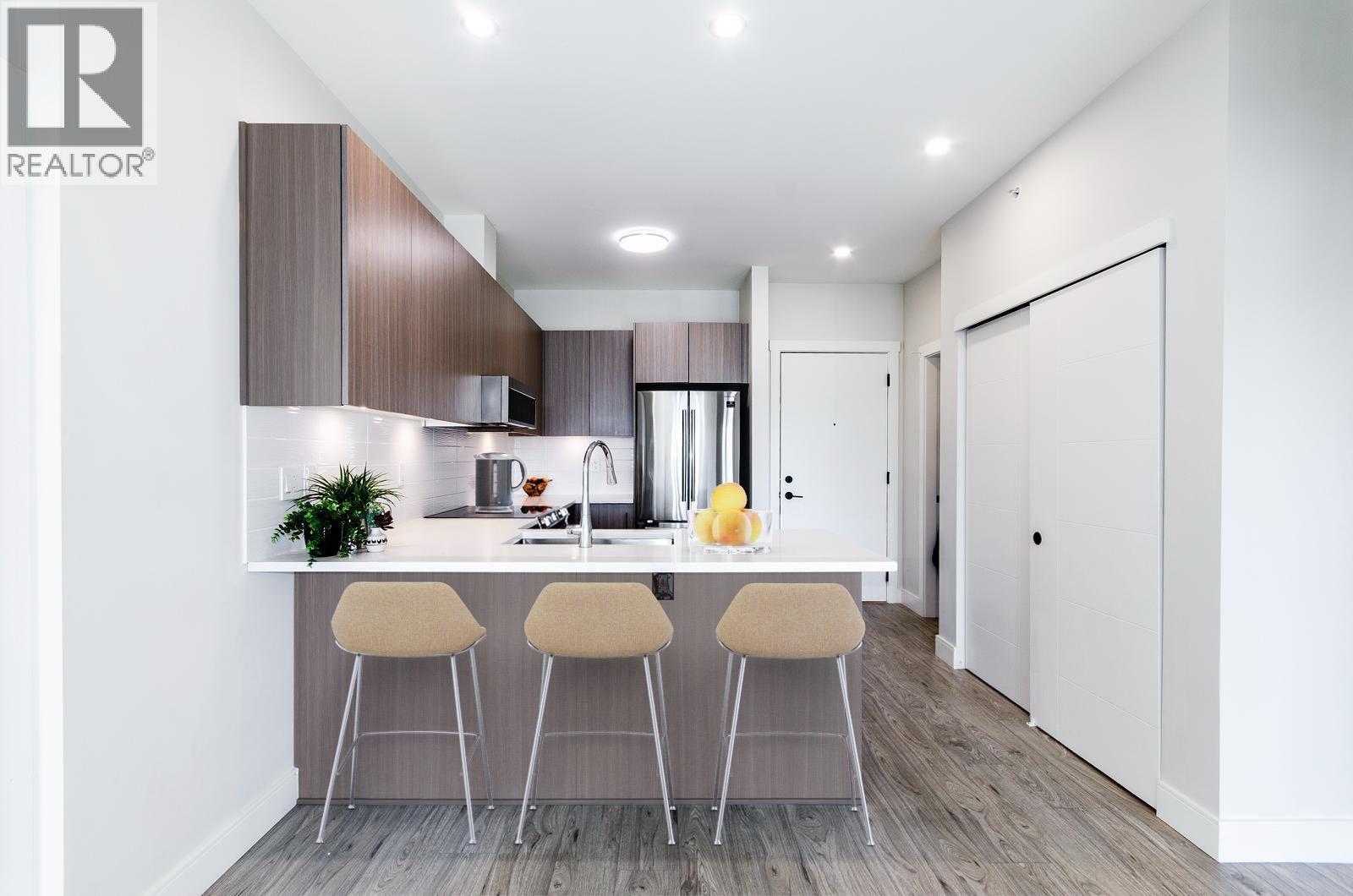 411 1633 Tatlow Avenue, North Vancouver, British Columbia  V7P 2Z8 - Photo 7 - R3082332