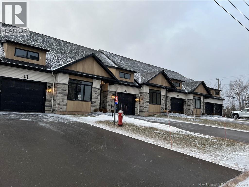 43 Murray Avenue, Dieppe, New Brunswick  E1K 0C8 - Photo 32 - NB131776