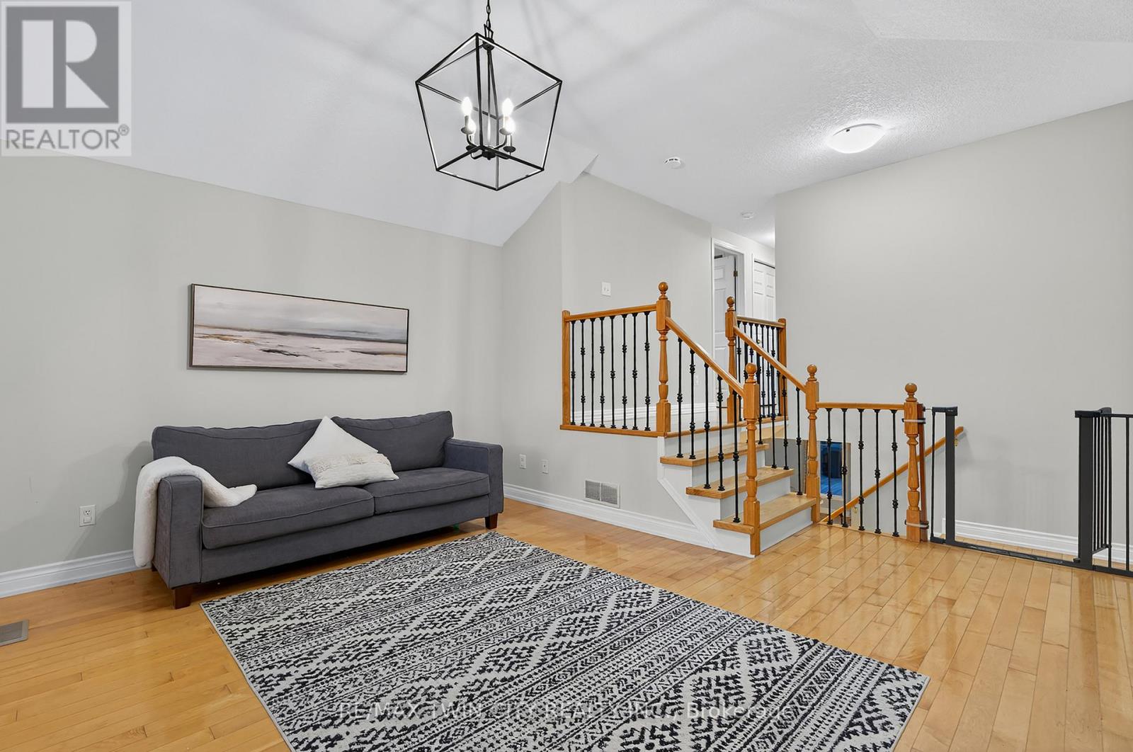 70 Cannes Street, Kitchener, Ontario  N2R 1V2 - Photo 16 - X12722932