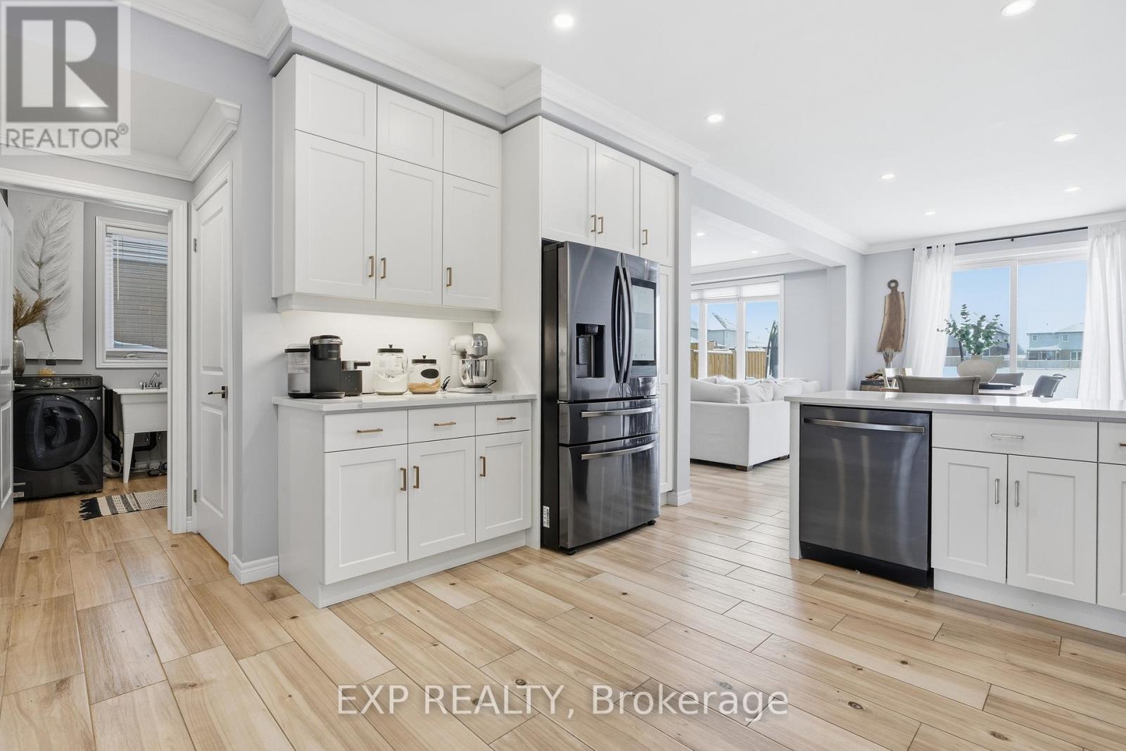 31 Miranda Path, Woolwich, Ontario  N3B 2C6 - Photo 7 - X12722936