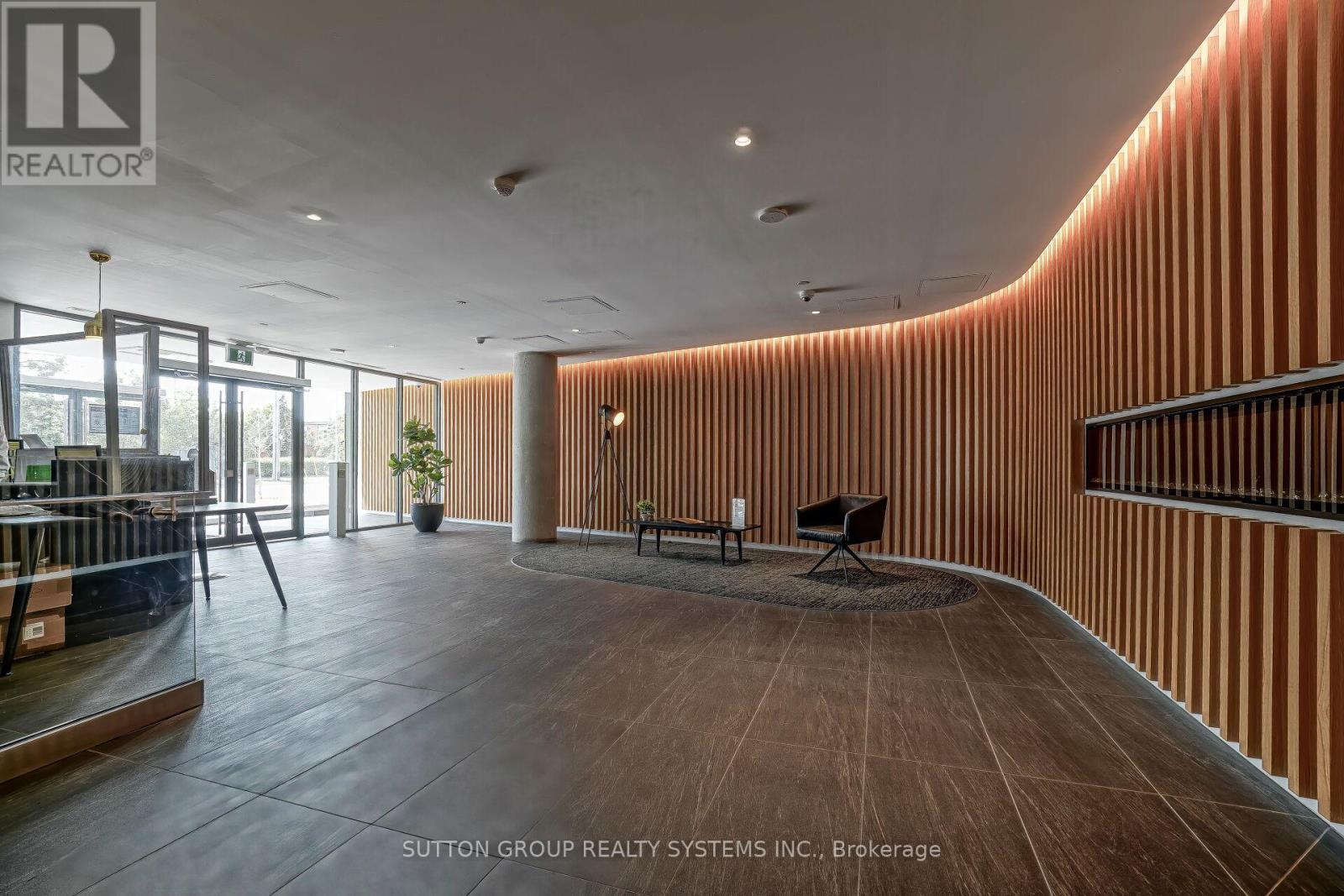 709 - 160 Flemington Road, Toronto, Ontario  M6A 0A9 - Photo 3 - W12709124