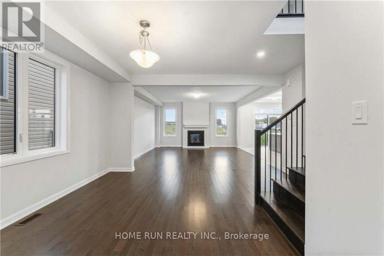 106 LYNN COULTER STREET, Ottawa, Ontario