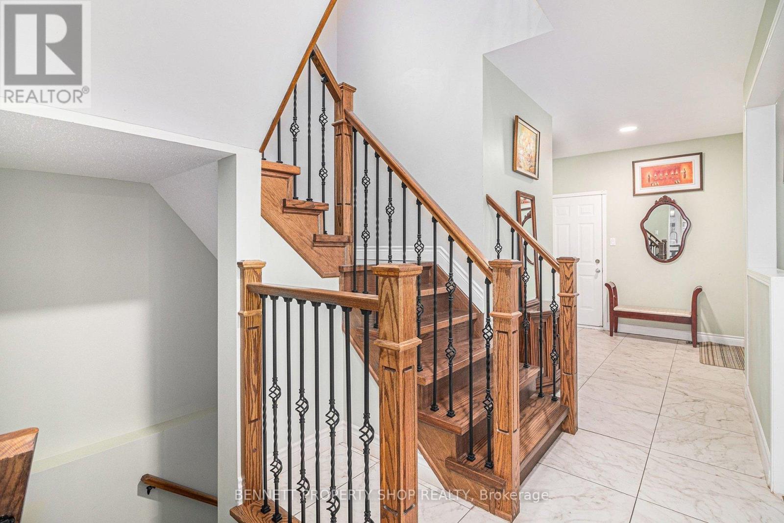 1067 Rocky Harbour Crescent, Ottawa, Ontario  K1V 1V3 - Photo 7 - X12723010