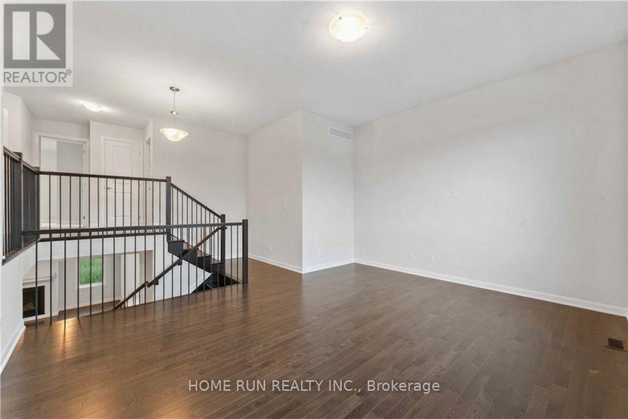 106 Lynn Coulter Street, Ottawa, Ontario  K2J 7C5 - Photo 5 - X12723018