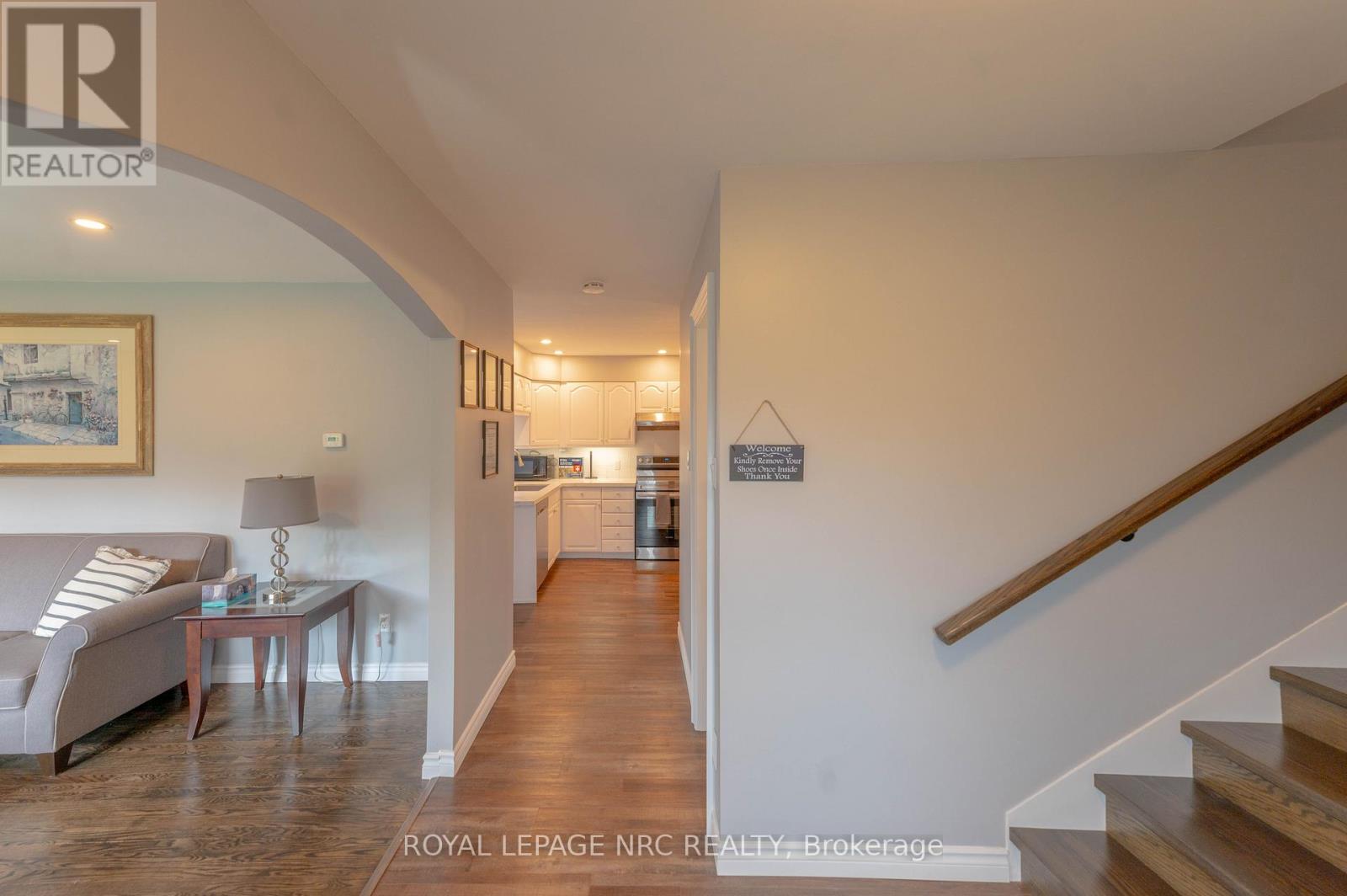 146 Four Mile Creek Road, Niagara-On-The-Lake, Ontario  L0S 1J0 - Photo 12 - X12722994