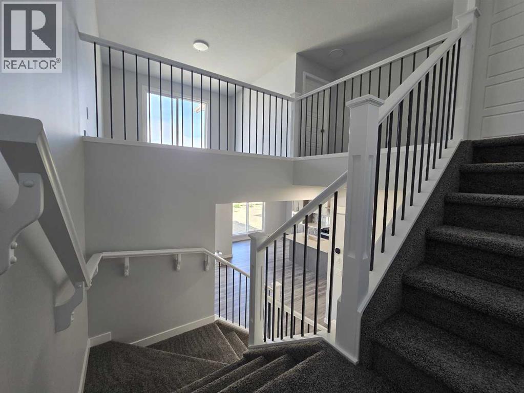 512 Baywater Manor Sw, Airdrie, Alberta  T4B 5R5 - Photo 33 - A2269934