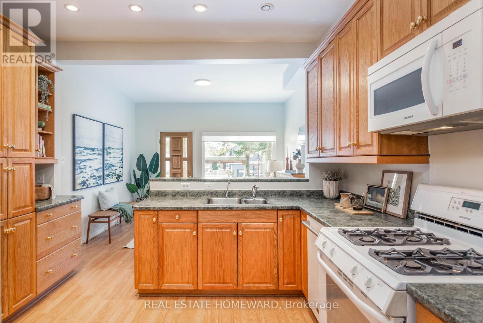 487 Davisville Avenue, Toronto, Ontario  M4S 1J2 - Photo 11 - C12722984