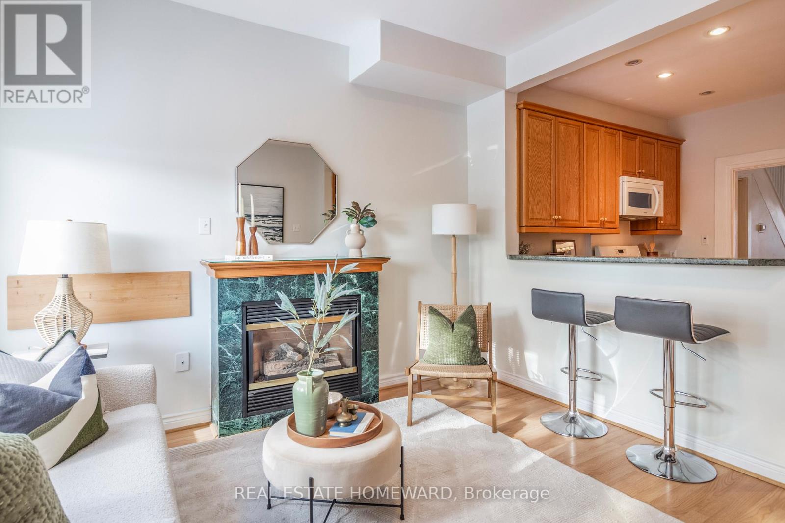 487 Davisville Avenue, Toronto, Ontario  M4S 1J2 - Photo 15 - C12722984