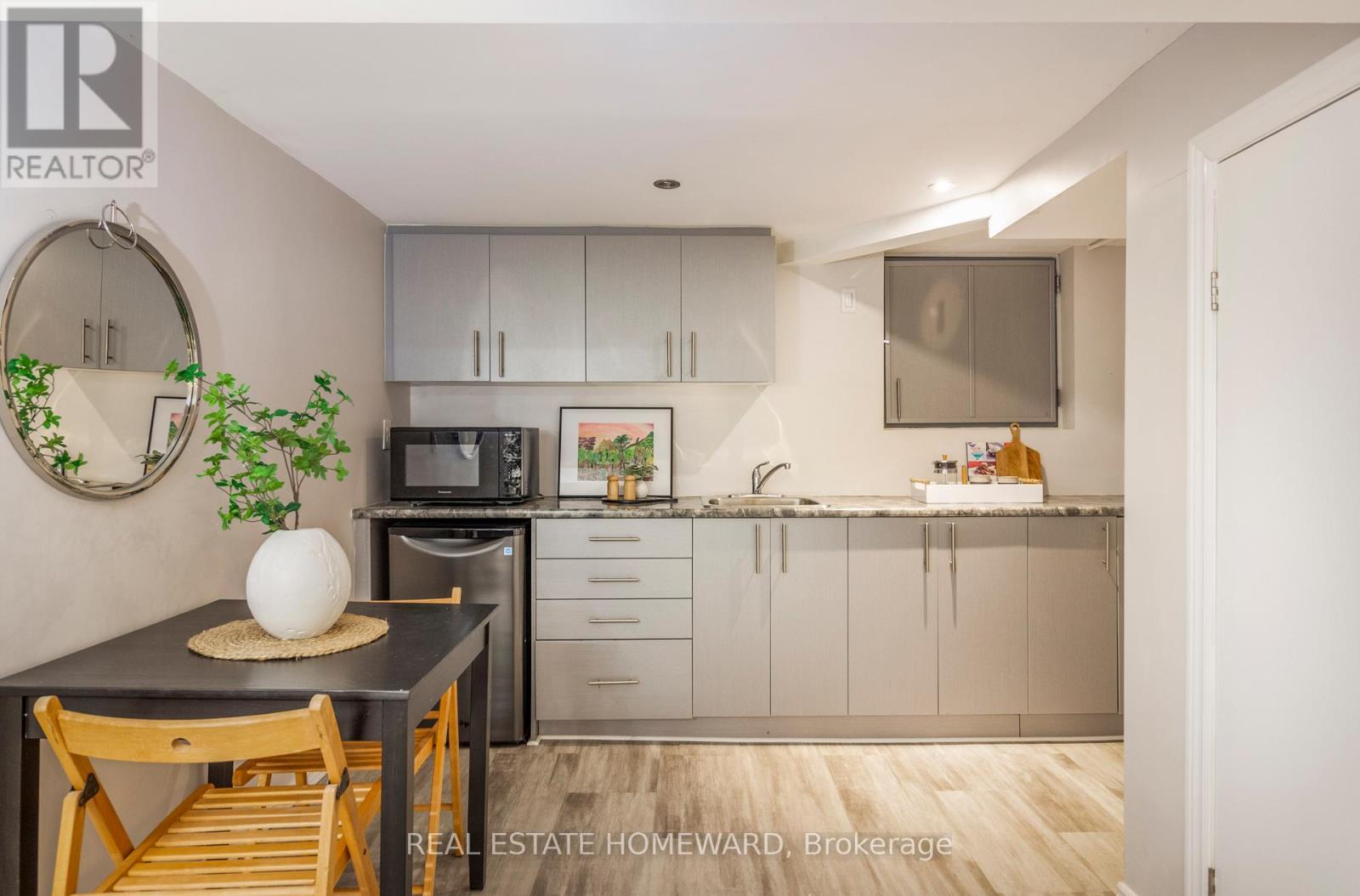 487 Davisville Avenue, Toronto, Ontario  M4S 1J2 - Photo 29 - C12722984