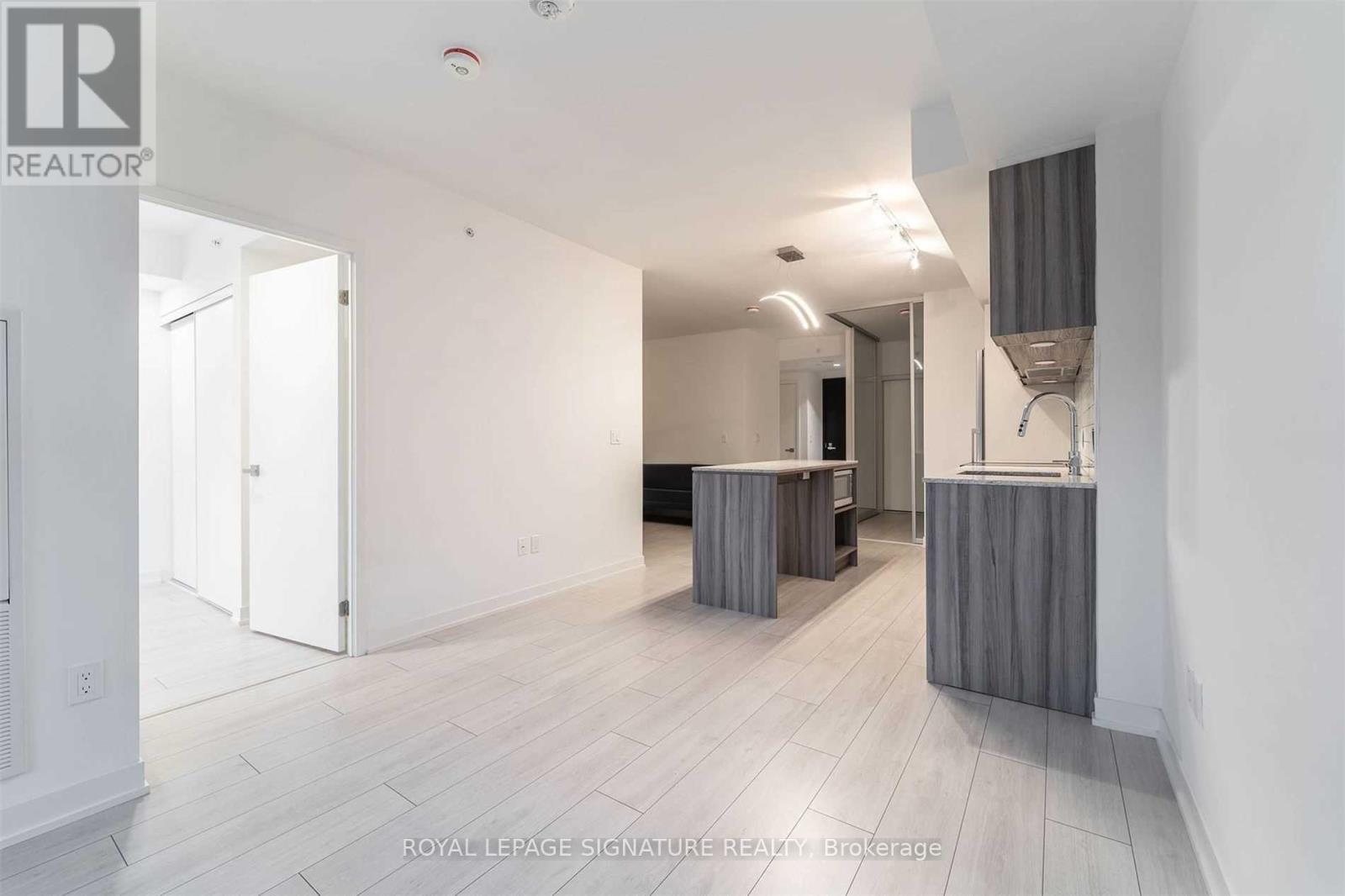 455 - 31 Tippett Road, Toronto, Ontario  M3H 0C8 - Photo 12 - C12723002