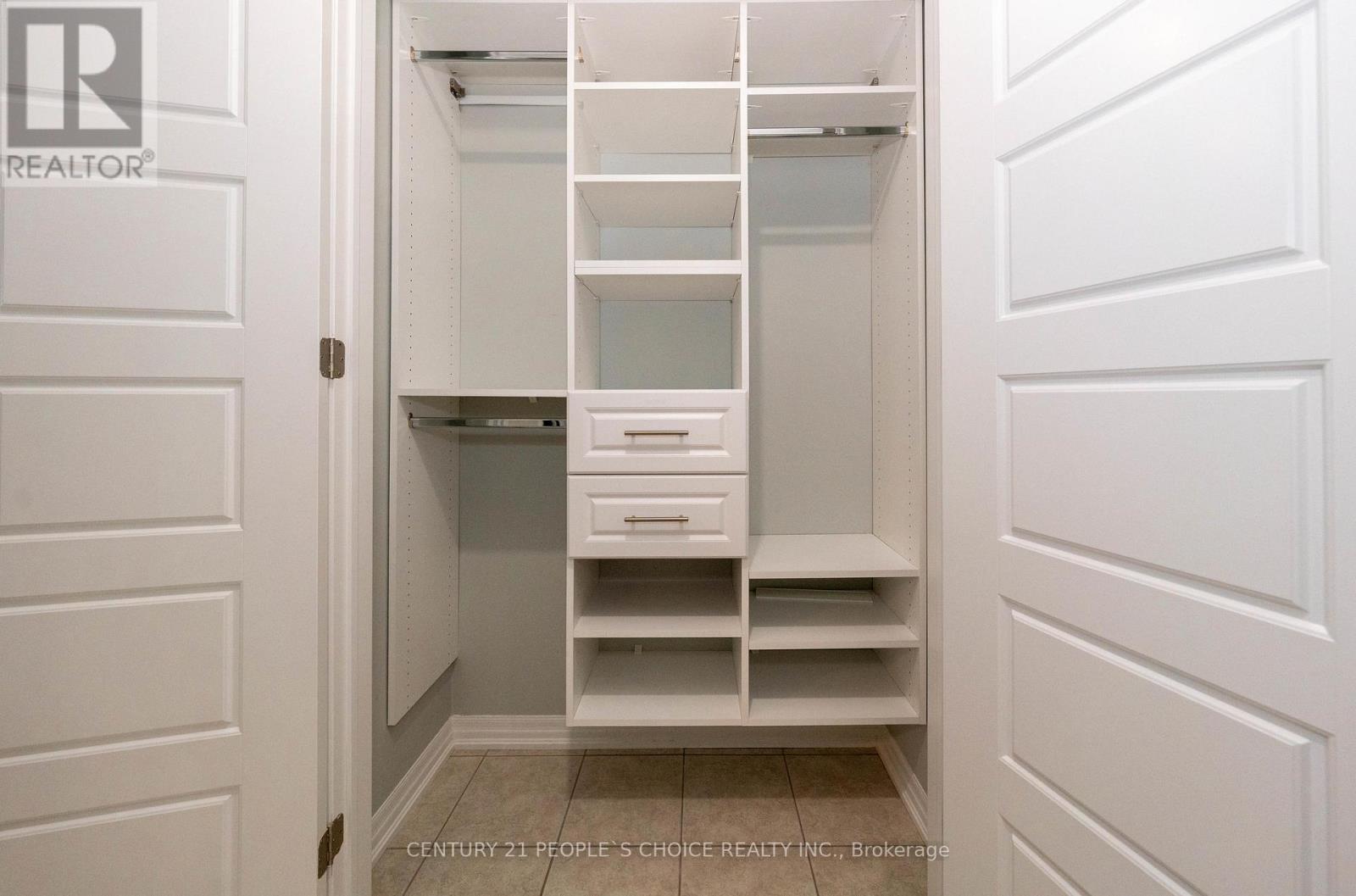 381 Dahlia Trail, Oakville, Ontario  L6M 1L4 - Photo 21 - W12722982