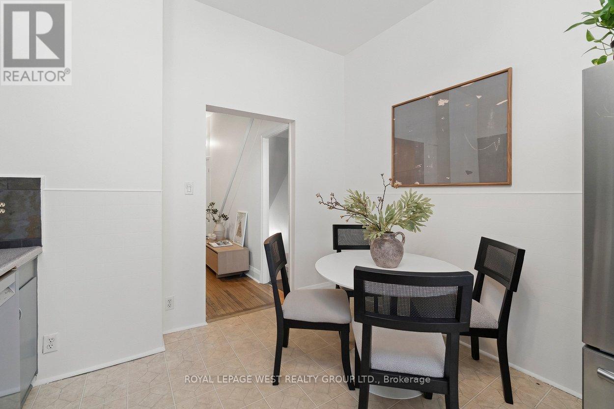 25 Westmoreland Avenue, Toronto, Ontario  M6H 2Z6 - Photo 18 - W12723020