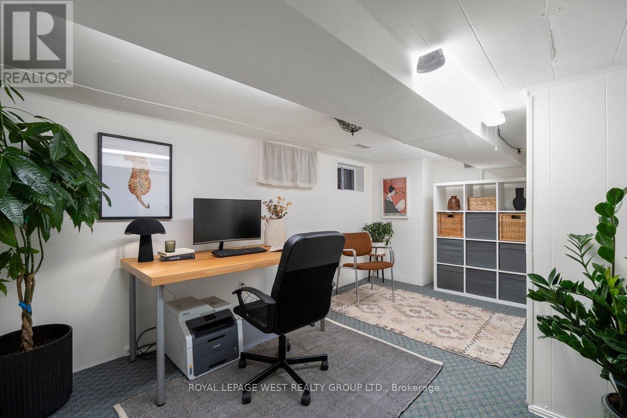 25 Westmoreland Avenue, Toronto, Ontario  M6H 2Z6 - Photo 20 - W12723020