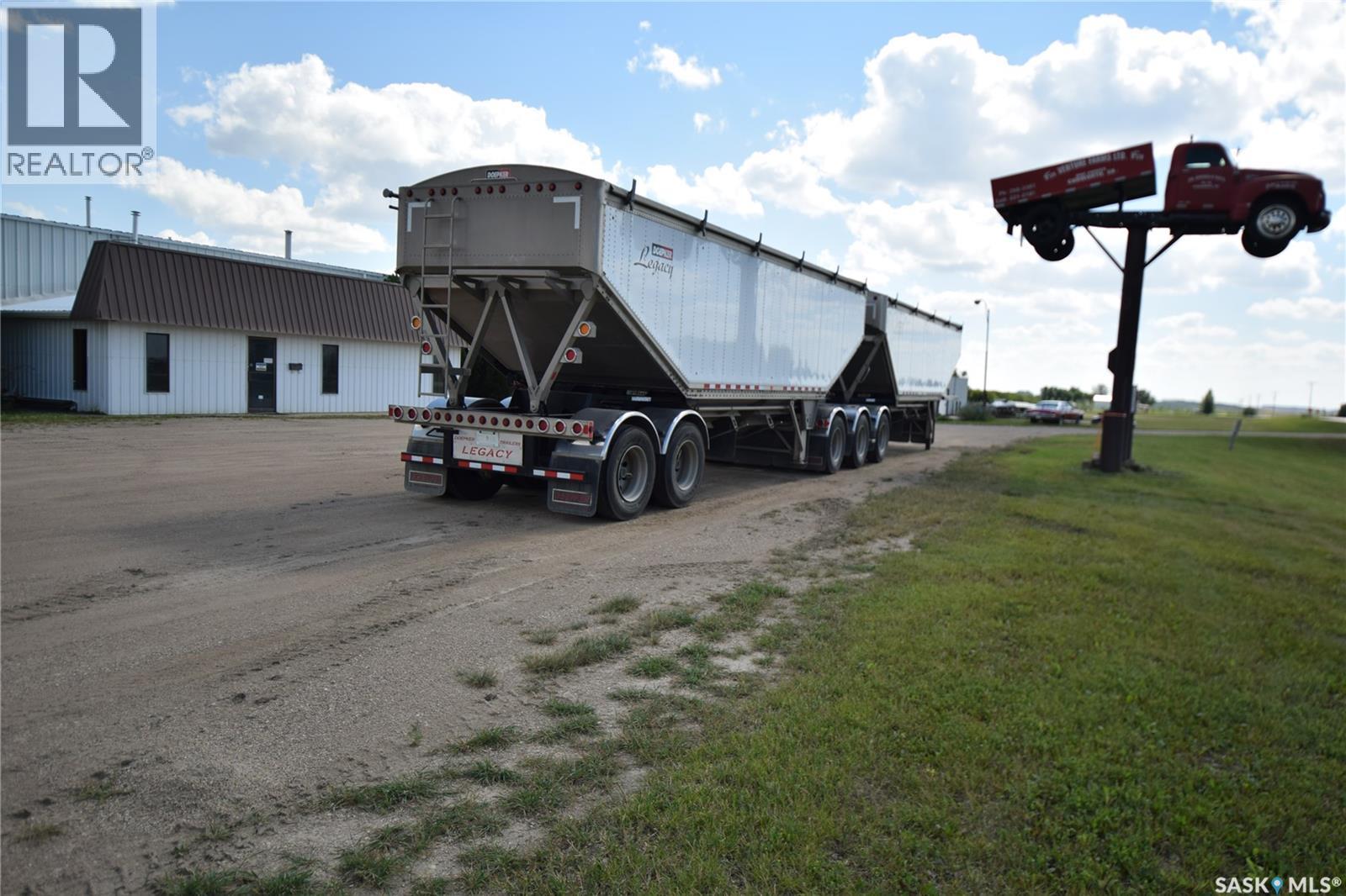 130 2 Highway, Cudworth, Saskatchewan  S0K 1B0 - Photo 5 - SK027299