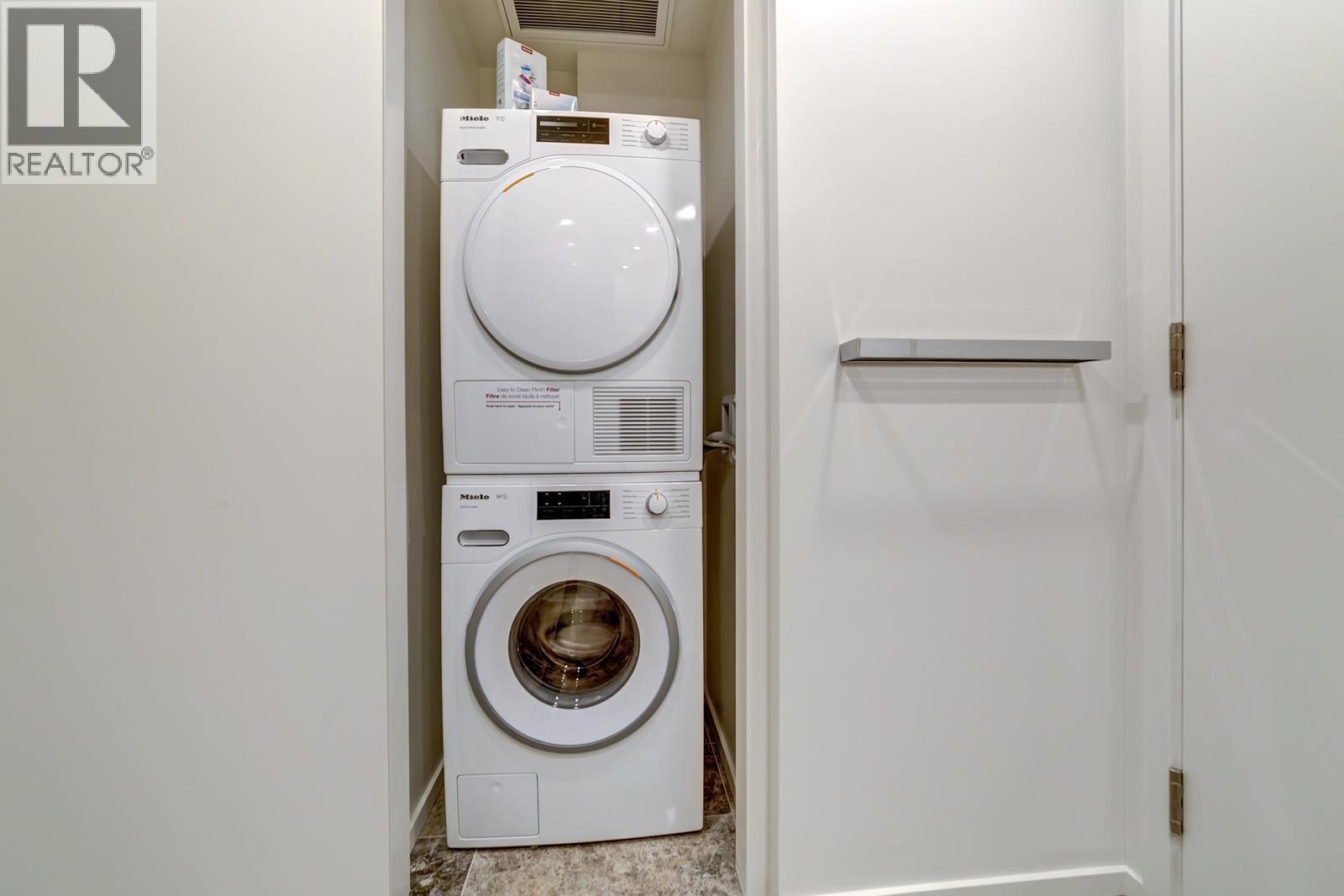 1202 889 Pacific Street, Vancouver, British Columbia V6Z 1C3 - Photo 13 - R3082463