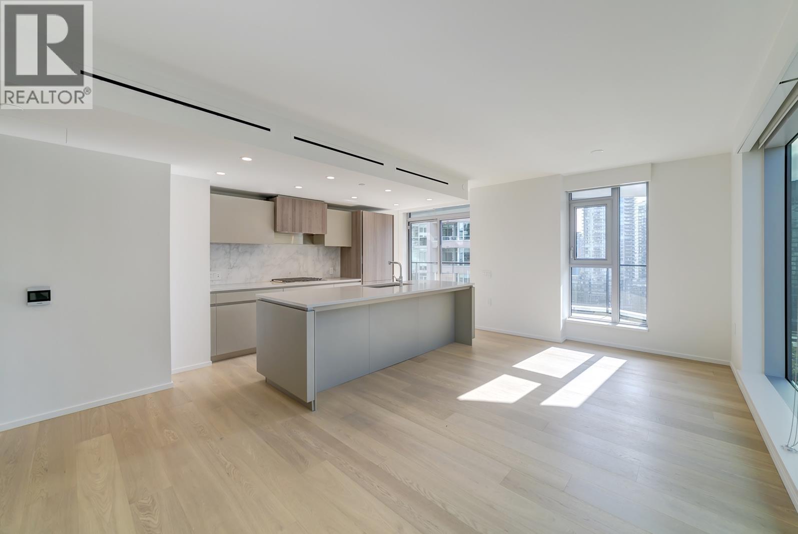 1202 889 Pacific Street, Vancouver, British Columbia V6Z 1C3 - Photo 3 - R3082463