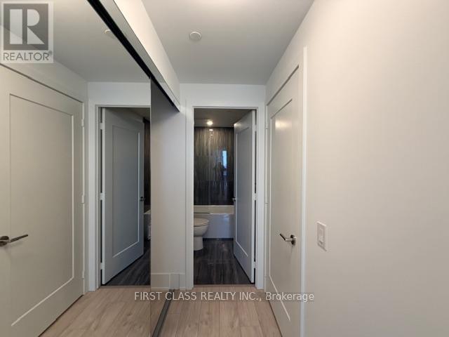 1105 - 115 Denison Avenue, Toronto, Ontario  M5T 2N1 - Photo 8 - C12722750