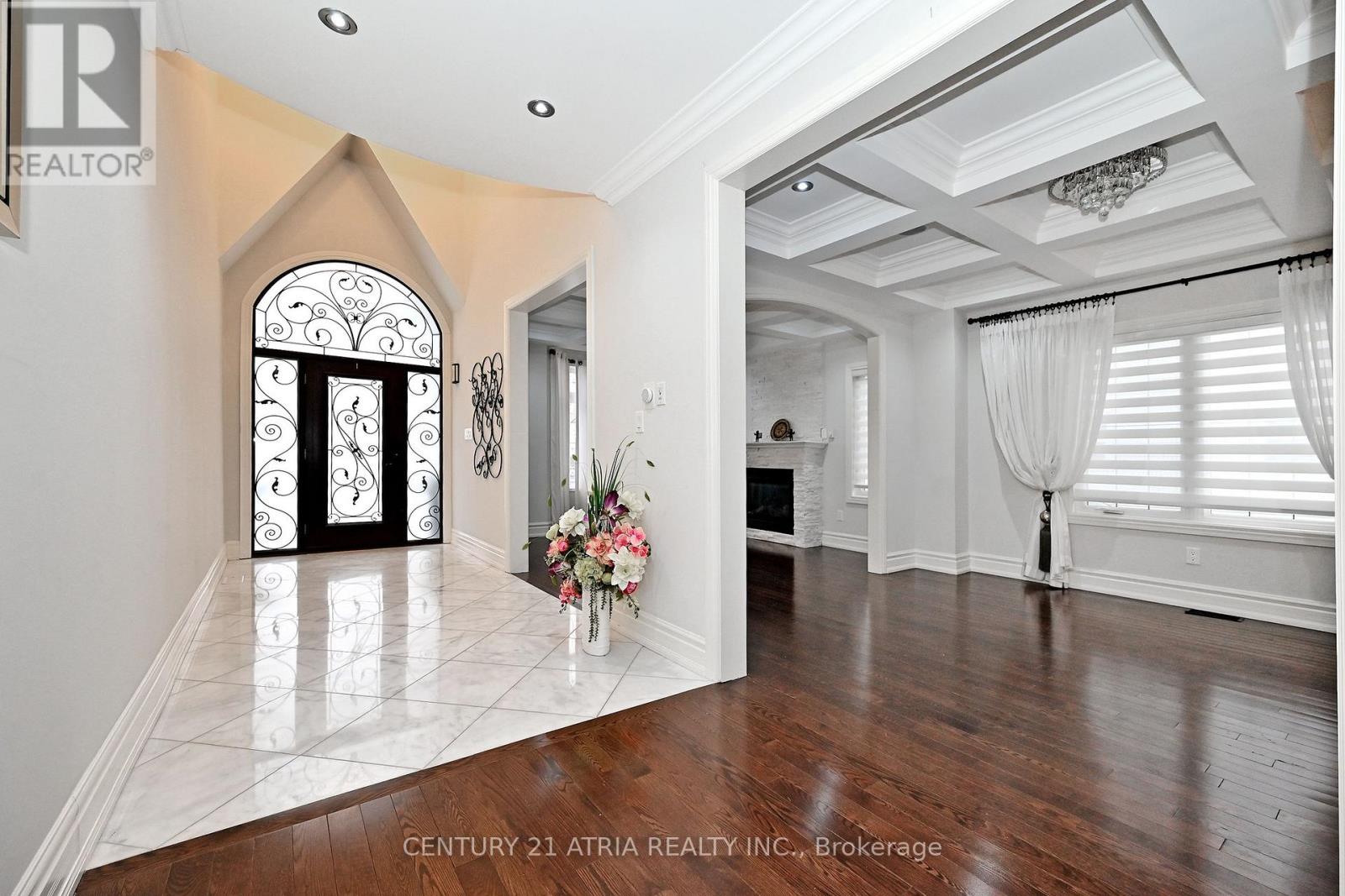 350 Queen Mary Drive, Oakville, Ontario  L6K 3L8 - Photo 18 - W12720272