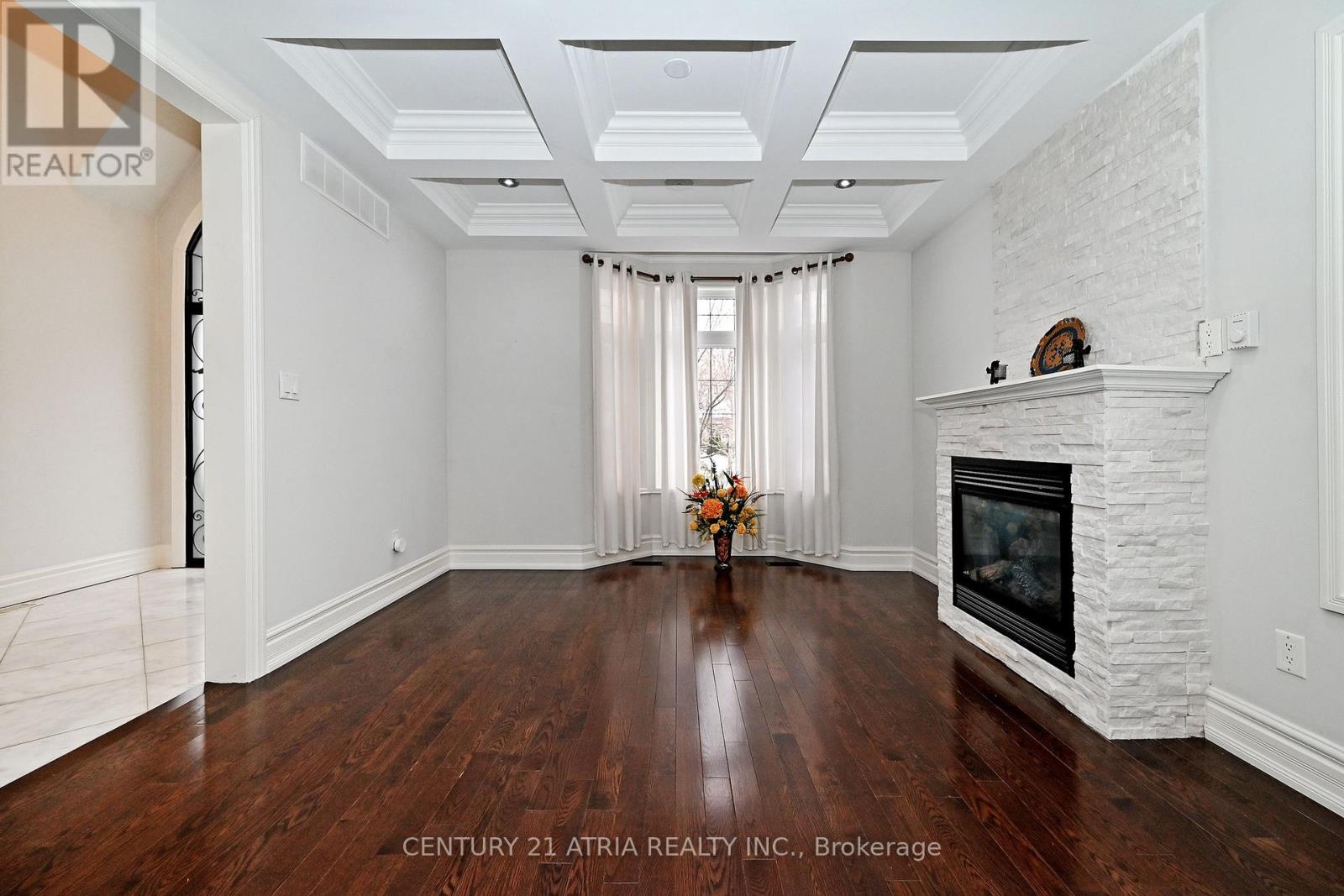 350 Queen Mary Drive, Oakville, Ontario  L6K 3L8 - Photo 16 - W12720272