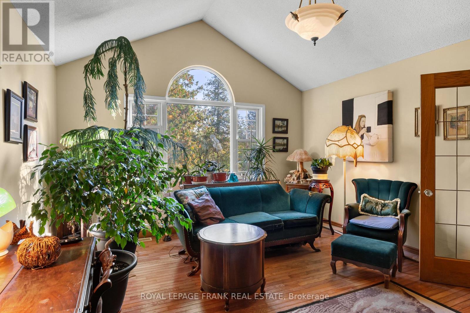 2269 Thurstonia Road, Kawartha Lakes, Ontario  K0M 1L0 - Photo 7 - X12699608