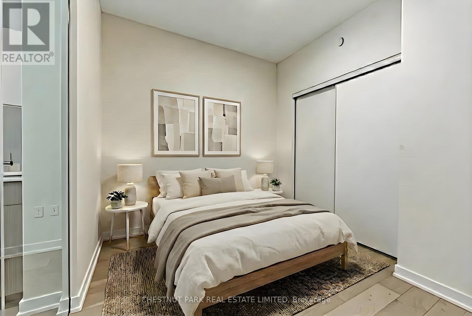 203 - 840 St Clair Avenue W, Toronto, Ontario  M6C 0A4 - Photo 3 - C12723052