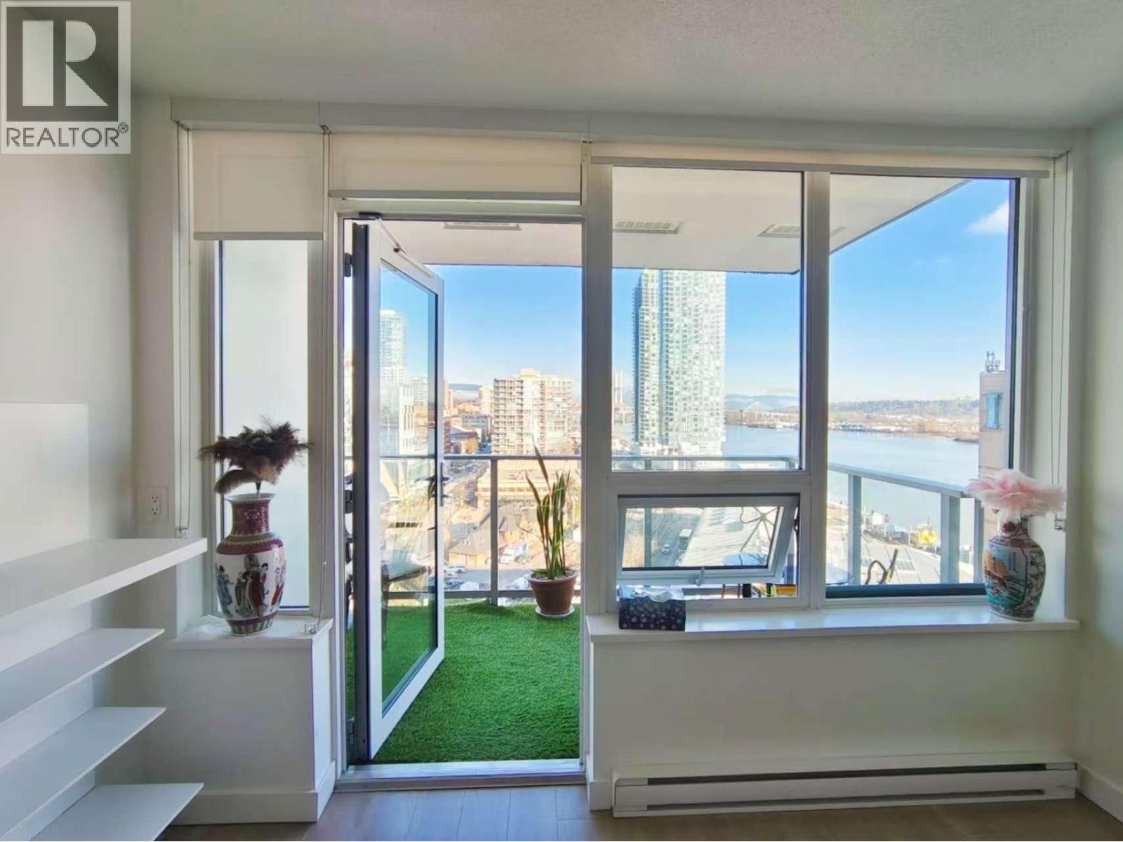 1301 908 Quayside Drive, New Westminster, British Columbia  V3M 0L4 - Photo 10 - R3078394