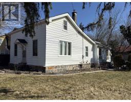 1 QUEEN STREET, Whitby, Ontario