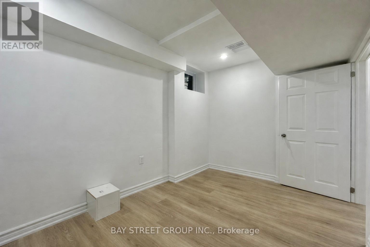 6 Creekwood Drive, Toronto, Ontario  M1E 4L7 - Photo 7 - E12723044